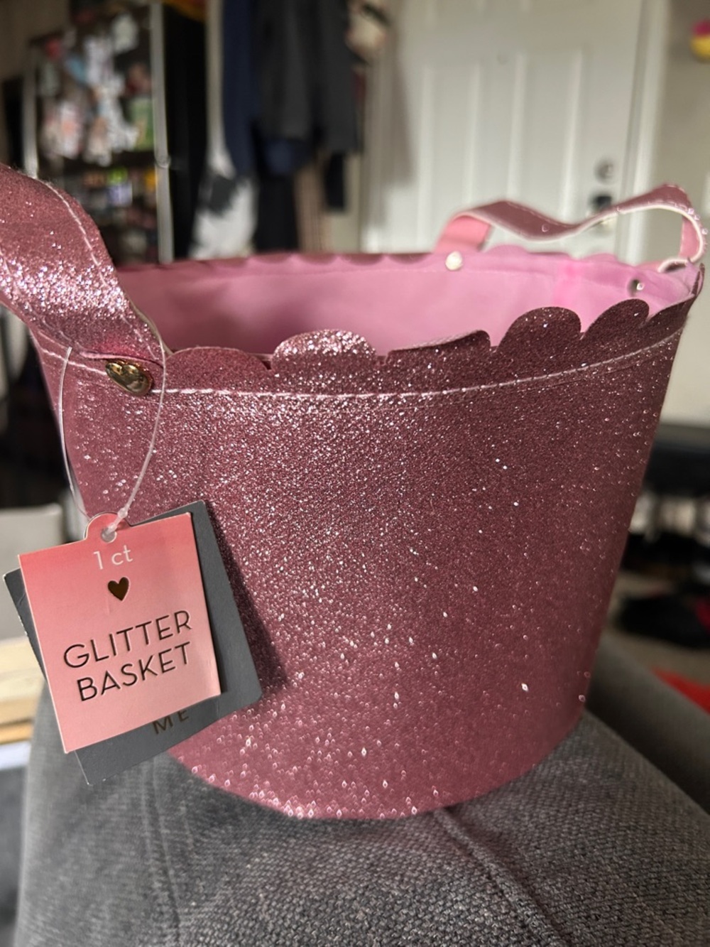 Glitter Basket - Pink Scalloped Tote